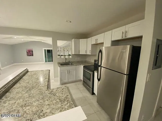 1402 Arkansas Ave — Photo 7