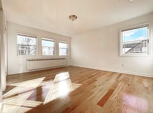 57-52 78th St #1, Middle Village, NY 11379