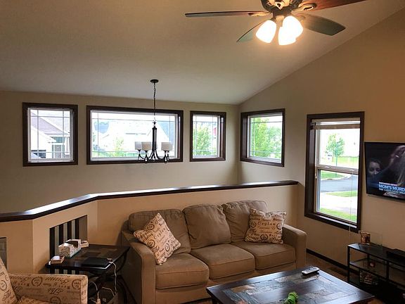 5th image of 22424 Canova Ct