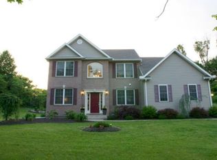 2209 Quarry St N, Coplay, PA 18037