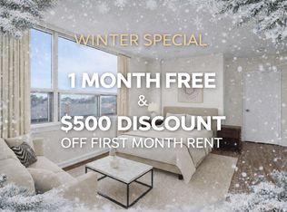 1A Bansley Ave, Toronto, ON M6E 2A1