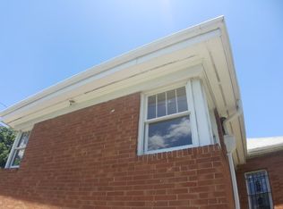 413 N Ireland St, Burlington, NC 27217