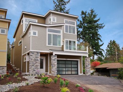 5437 Lake Washington Blvd S, Seattle, WA, 98118