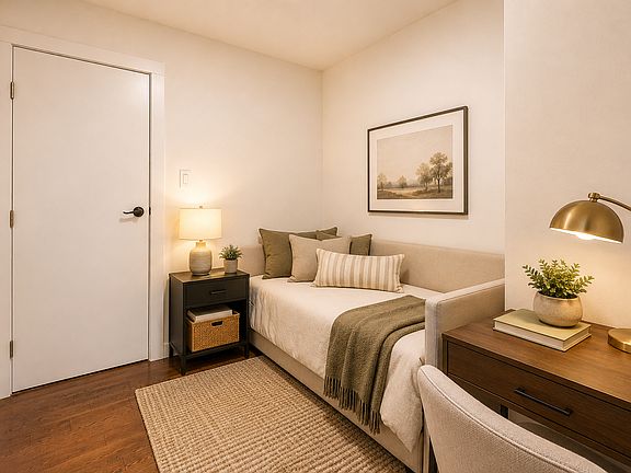 5th image of 47 E 129th St #5G