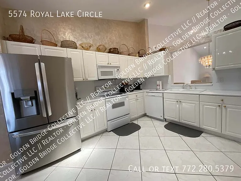 5574 Royal Lake Cir — Photo 2