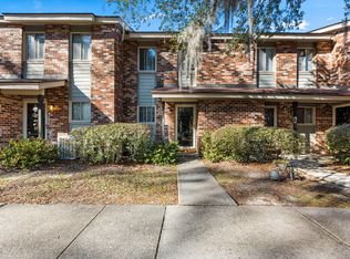 202 Andrea Ln, Hanahan, SC 29410