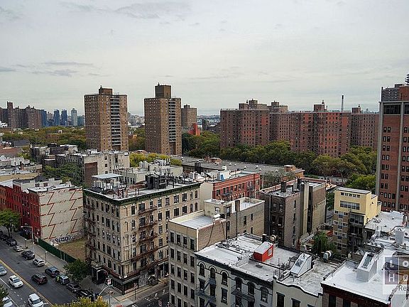 2nd image of 210 Broadway Unit J1406