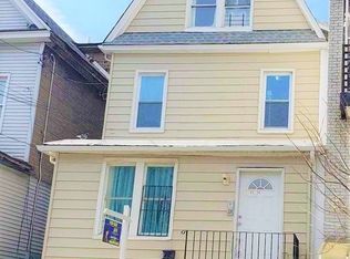 37-24 111th St, Corona, NY 11368