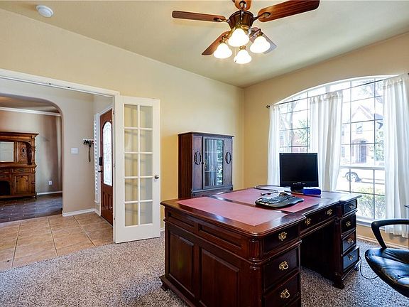4th image of 11244 Seguin Dr