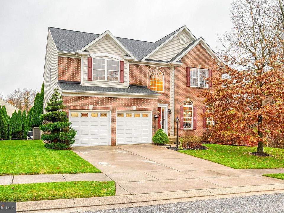 1st image of 1405 Hilscher Ct