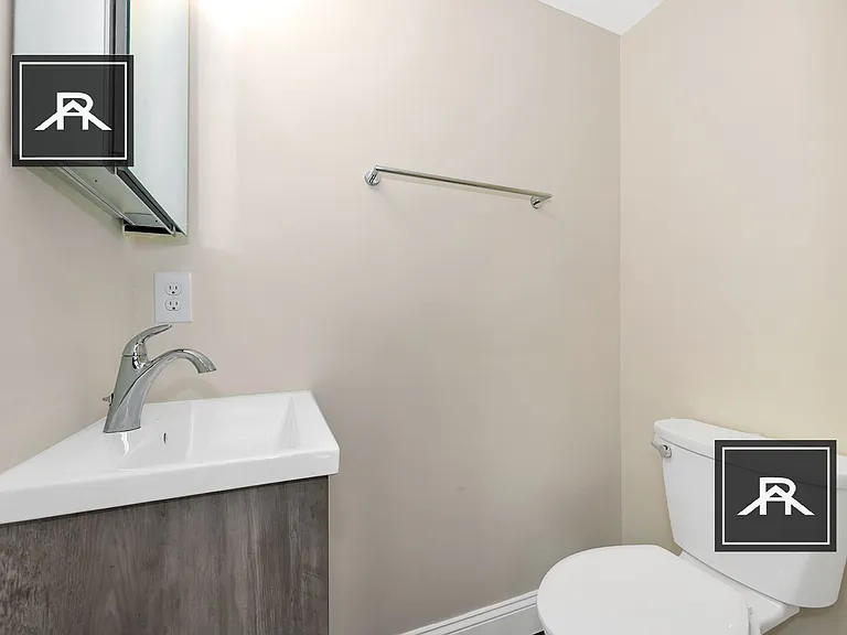 45 Wright Ave #1 — Photo 23