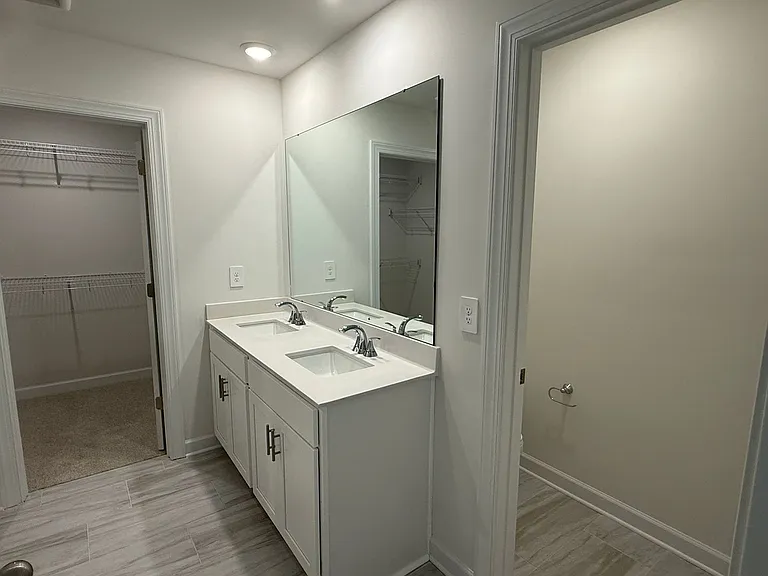 436 Luna Ln — Photo 10