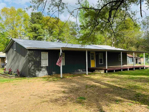 2115 Laramie St, Camden, AR 71701