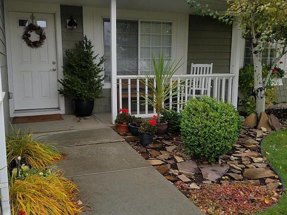 3rd image of 133 N Silkwood Dr