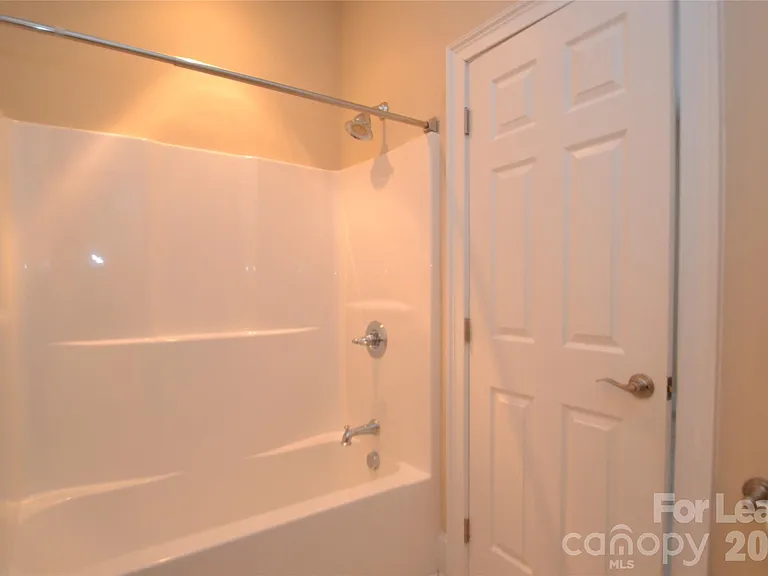 6005 Village Dr NW — Photo 18