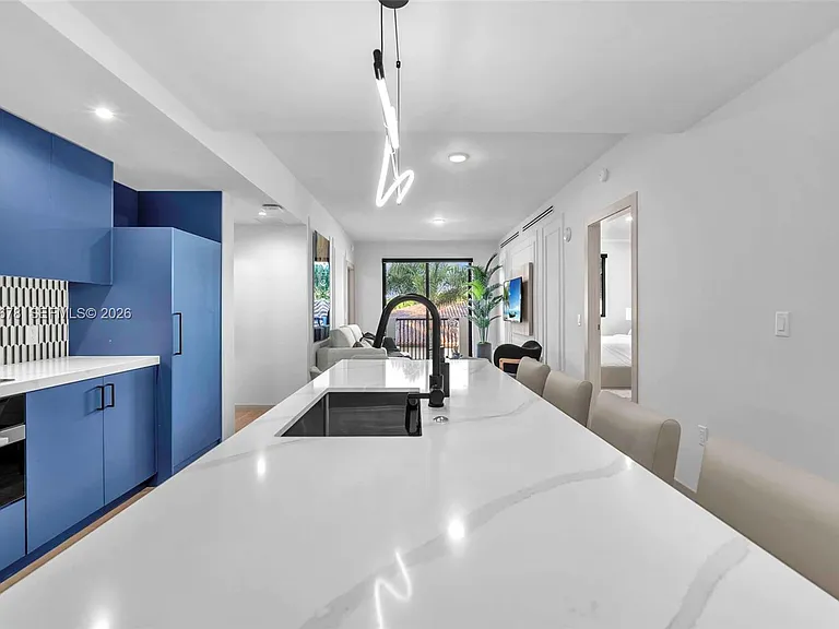 4220 Laguna St #505 — Photo 9