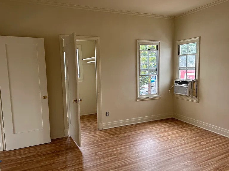 640 N Vista St #640 — Photo 6