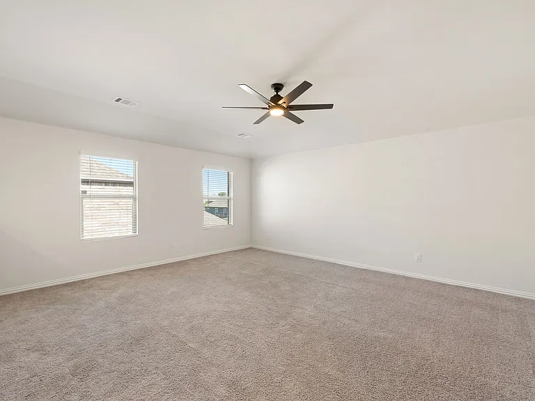 148 Lisa Ln — Photo 25