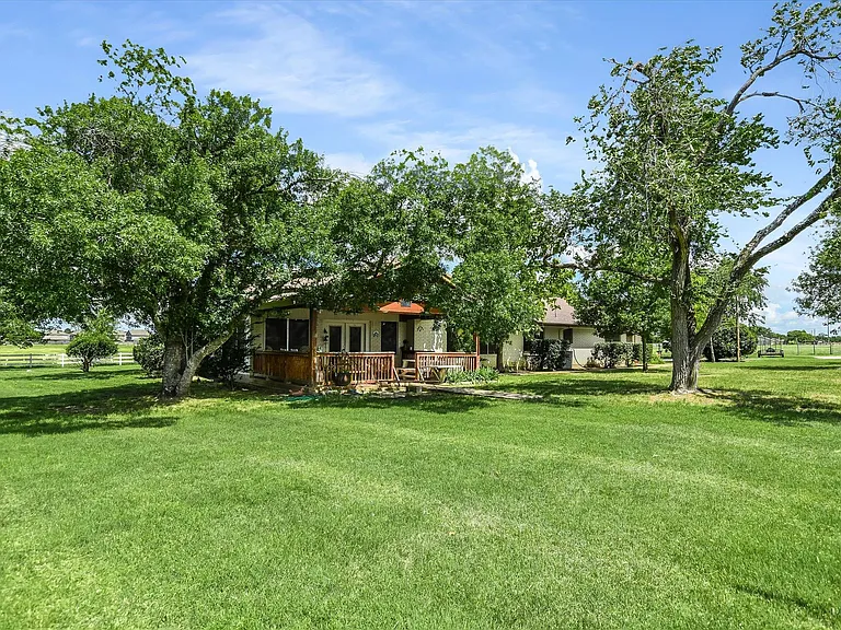 7 Brenda Ln — Photo 15