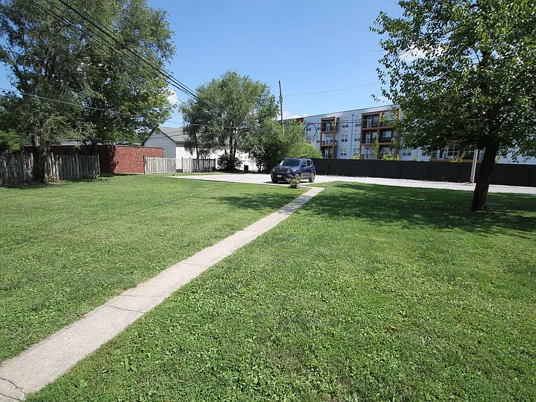 m1684-1690nwblvd — Photo 55