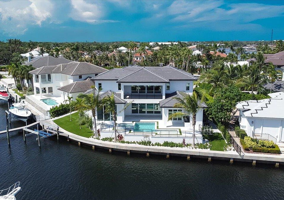 1st image of 717 Harbour Point Drive
