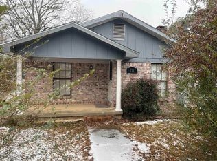 111 S School St, Poyen, AR 72128