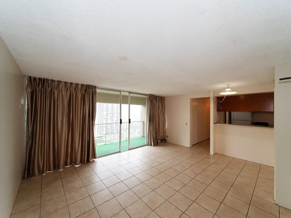 430 Keoniana St, Honolulu, HI