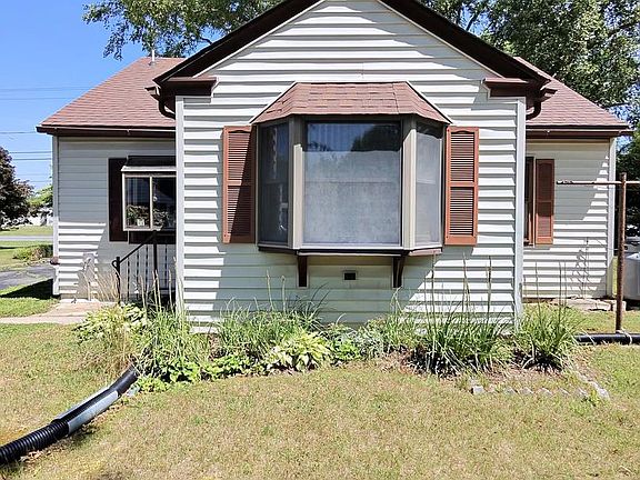 3rd image of 18340 Johnson Rd