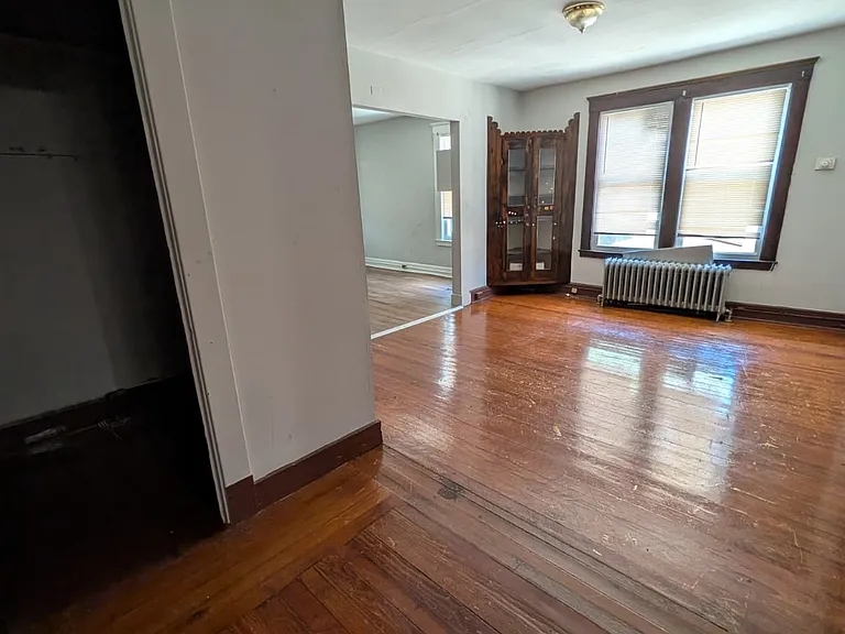 24 Hallock Ave #3 — Photo 4