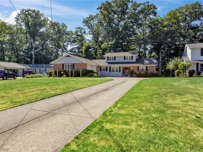 24705 Dundee Dr, Richmond Heights, OH, 44143