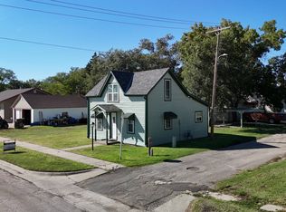 210 E 1st St, Lucas, KS 67648