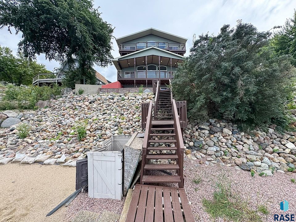 1st image of 5361 S Shore Dr