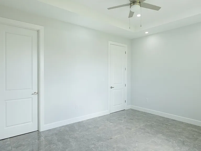2425 Ted Ave S — Photo 5