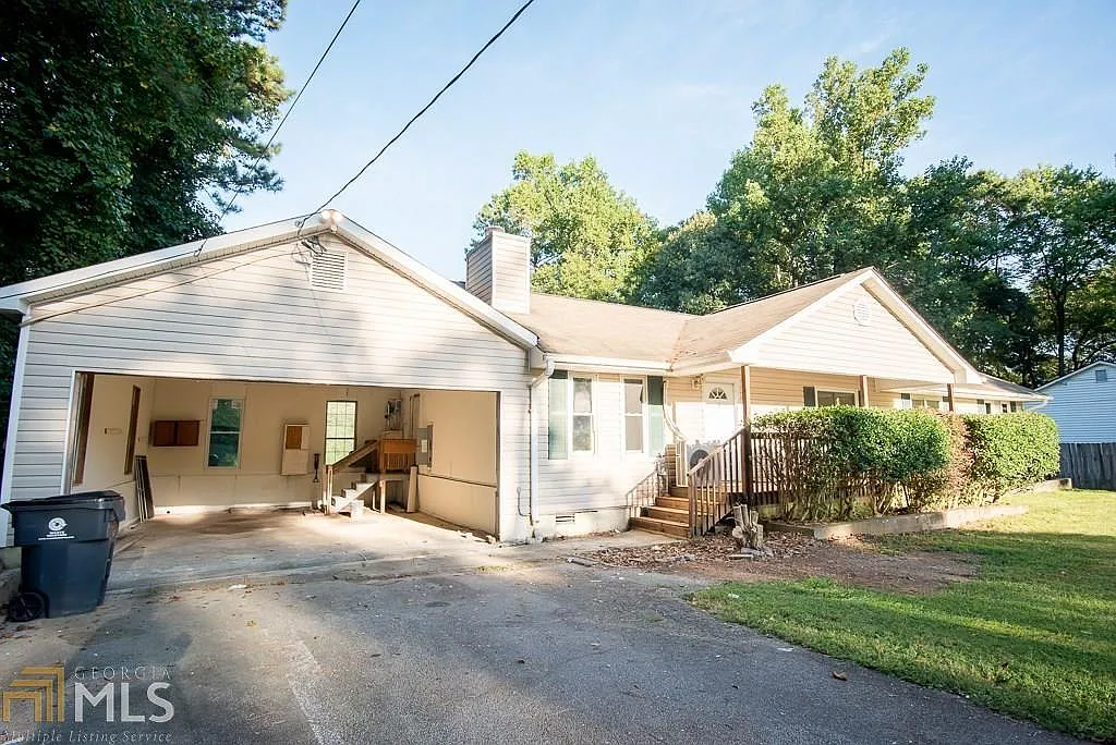 3 bed, 1652 sqft, $1,700 — Photo 2