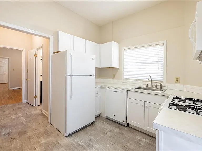 897 Argonne Ave NE #1 — Photo 10