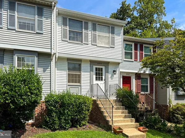 2810 New Providence Ct, Falls Church, VA 22042