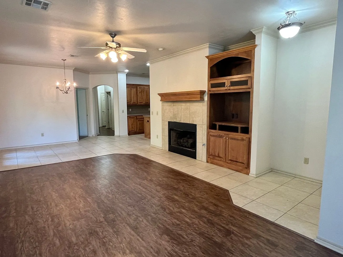 Cozy 3 Bed 2 Bath In Edmond — Photo 2