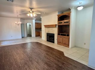 618 Sisken Ct, Edmond, OK 73003