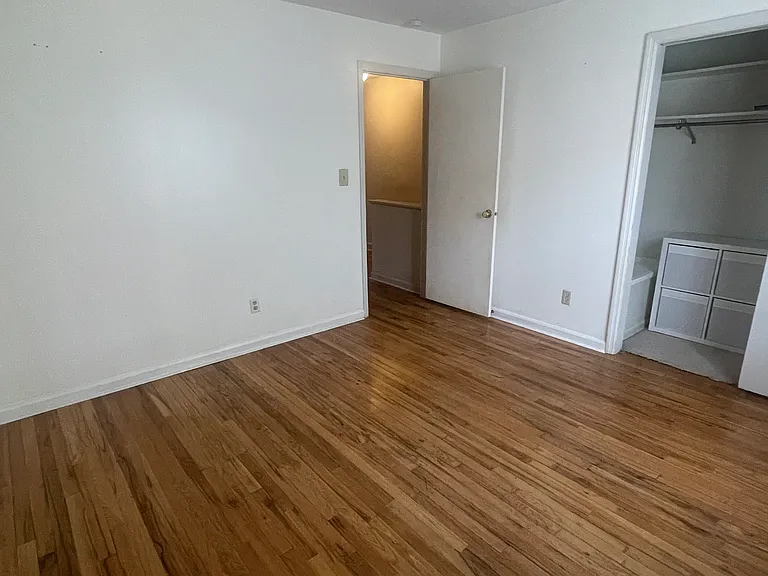 721 Pennsbury Blvd — Photo 23