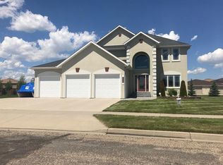 4015 Bayport Pl SE, Mandan, ND 58554