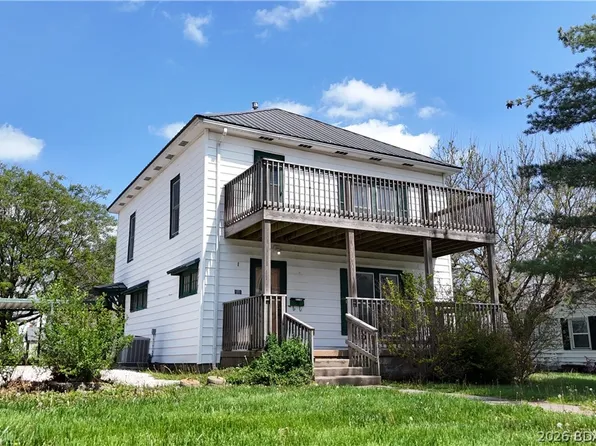 112 N Aurora St, Eldon, MO 65026