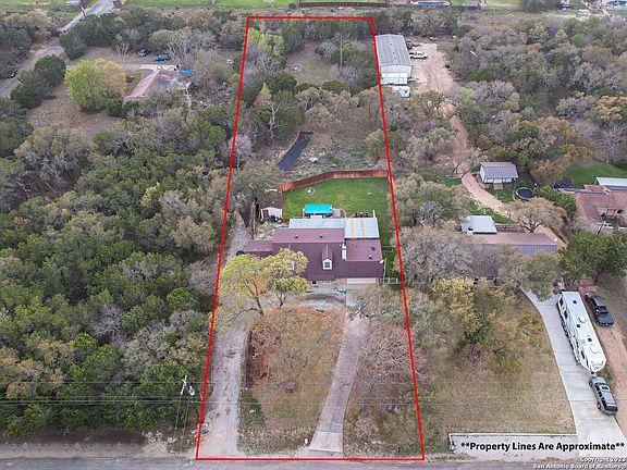 4th image of 28301 BONN MOUNTAIN ST