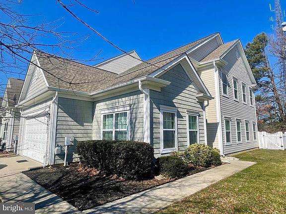 4th image of 29027 Superior Cir