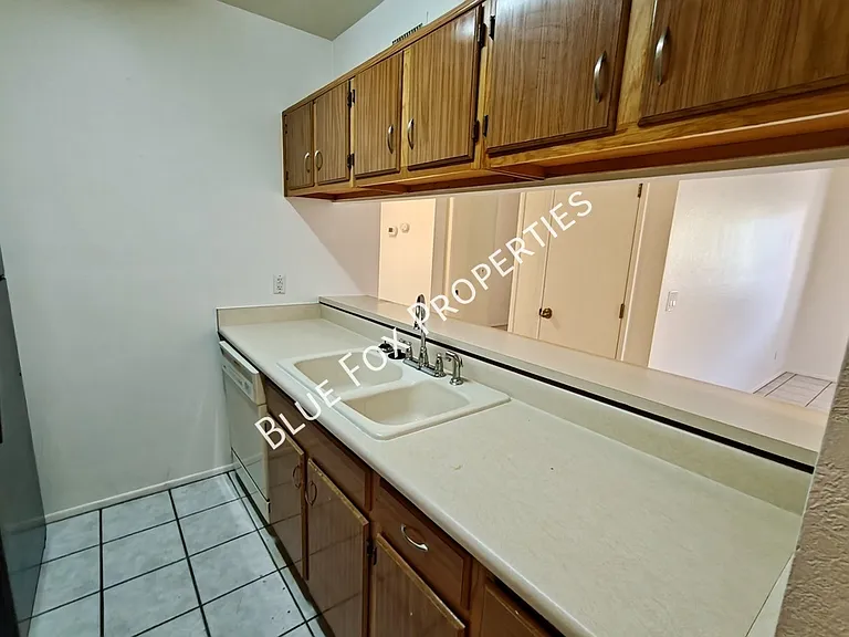 8080 E Speedway Blvd #816 — Photo 9