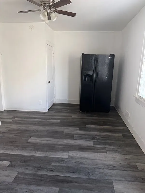 2 bed, 1.0 bath, 1056 sqft, $1,000 — Photo 3