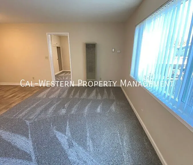 2511 Skylark Dr #7 — Photo 2