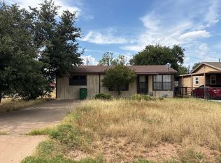 302 E 40th St, San Angelo, TX 76903
