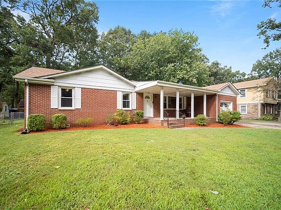 3rd image of 5401 Greenbrook Dr