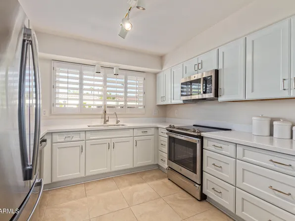 7709 E RANCHO VISTA Drive, Scottsdale, AZ 85251
