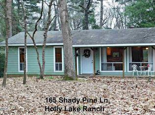 165 Shady Pine, Holly Lake Ranch, TX 75765